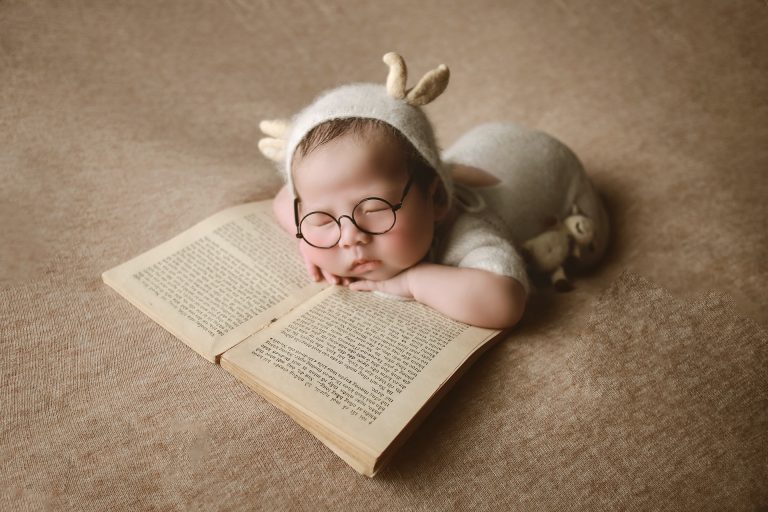 Books boost babies’ language abilities